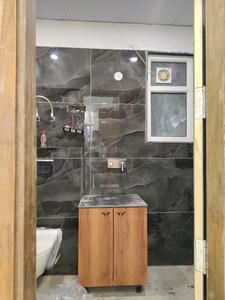 Kitchen Image of 1610 Sq.ft 4 BHK Apartment / Flat for sale in Multibrain Ultima 107, Sector 107 Noida for Rs. 9800000