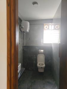 Common Bathroom Image of 2400 Sq.ft 3 BHK Builder Floor for rent in Sanjaynagar Bengaluru for Rs. 100000
