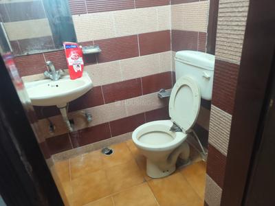 Image of 950 Sq.ft 1 BHK Independent House for rent in Chittaranjan Park, New Delhi for Rs. 30000