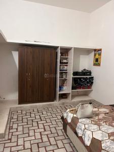 Bedroom Image of 2250 Sq.ft 2.5 BHK Builder Floor for rent in Model Town Bathinda for Rs. 19000