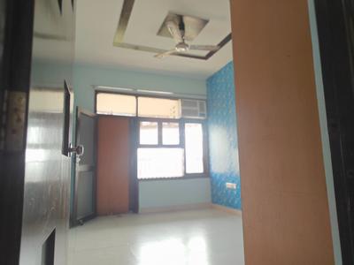 Hall Image of 1750 Sq.ft 3 BHK Apartment / Flat for rent in CGHS Ganpati Apartment, Sector 56 Gurgaon for Rs. 48000