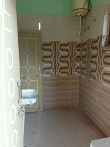 Bathroom Image of 1000 Sq.ft 1 BHK Apartment / Flat for rent in Turner Road Dehradun for Rs. 12500