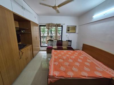 Bedroom Image of 1650 Sq.ft 3 BHK Apartment / Flat for rent in Clover Acropolis, Viman Nagar Pune for Rs. 70000