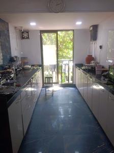 Kitchen Image of 1950 Sq.ft 4 BHK Apartment / Flat for sale in Kandivali West Mumbai for Rs. 50000000