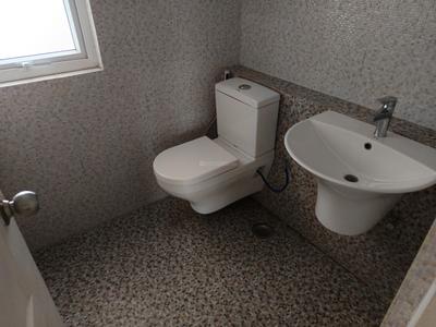 Image of 1976 Sq.ft 3 BHK Apartment / Flat for rent in Shree Vardhman Victoria, Sector 70, Gurgaon for Rs. 42000