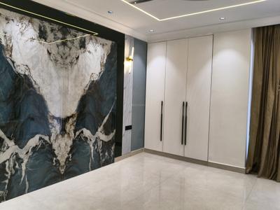 Bedroom Image of 2400 Sq.ft 4 BHK Builder Floor for sale in Palam Vihar Gurgaon for Rs. 32000000