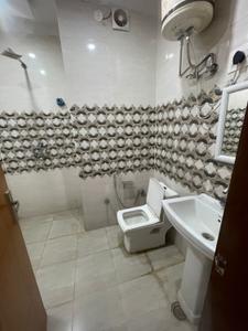 Bathroom Image of 1871 Sq.ft 2 BHK Apartment / Flat for rent in Chhattarpur New Delhi for Rs. 22000