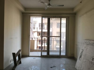 Living Room Image of 1560 Sq.ft 3 BHK Apartment / Flat for rent in Strategic Royal Court, Noida Extension Greater Noida for Rs. 26000