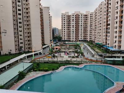 Image of 1150 Sq.ft 3 BHK Apartment / Flat for rent in SRS Royal Hills, Sector 87, Faridabad for Rs. 18000