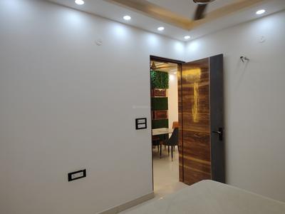 Bedroom Image of 950 Sq.ft 3 BHK Apartment / Flat for sale in Saarthi Affordable Floors, Uttam Nagar New Delhi for Rs. 6900000