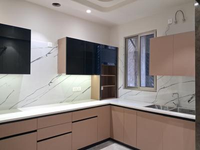 Kitchen Image of 1800 Sq.ft 3 BHK Builder Floor for sale in Paschim Vihar New Delhi for Rs. 35000000