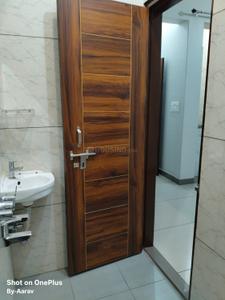 Bathroom Image of 1300 Sq.ft 1 BHK Independent House for rent in Mohkam Pur Kala Dehradun for Rs. 6500