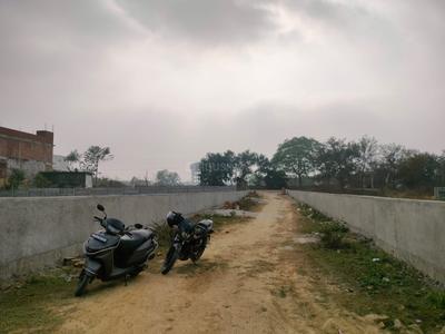 Image of 4500 Sq.ft Residential Plot / Land for sale in Sarojini Nagar, Lucknow for Rs. 14400000