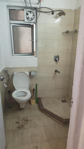 Image of 1200 Sq.ft 3 BHK Apartment / Flat for rent in DLF Capital Greens Phase 1 And 2, Karampura, New Delhi for Rs. 60000