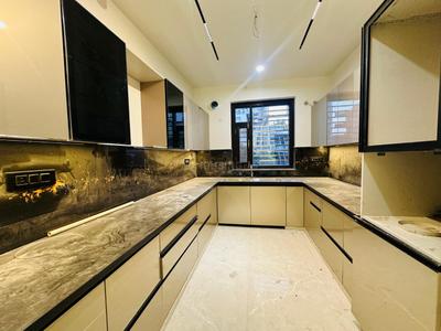 Kitchen Image of 1620 Sq.ft 3 BHK Builder Floor for rent in BPTP District, Sector 81 Faridabad for Rs. 40000