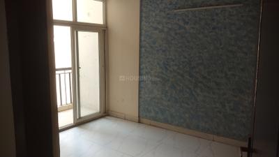 Bedroom Image of 1450 Sq.ft 3.5 BHK Apartment / Flat for rent in Amrapali Zodiac, Sector 120 Noida for Rs. 28000