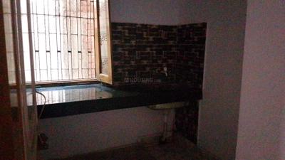 Kitchen Image of 800 Sq.ft 2 BHK Apartment / Flat for rent in Bankman Colony Patna for Rs. 10500