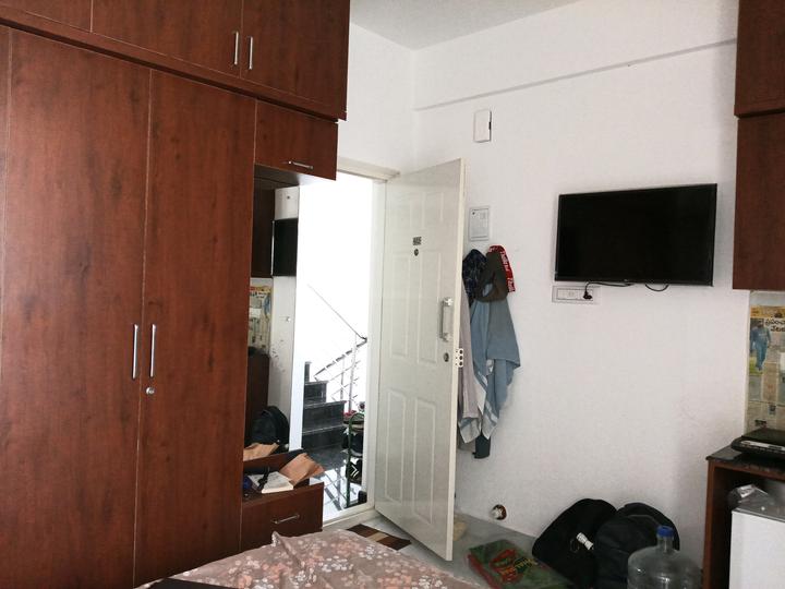 CS Residency Bedroom 1
