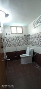 Image of 1600 Sq.ft 3 BHK Apartment / Flat for rent in Palavakkam, Sholinganallur, Chennai for Rs. 35000