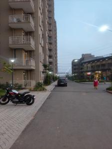 Image of 700 Sq.ft 3 BHK Apartment / Flat for sale in Pyramid Altia, Sector 70, Gurgaon for Rs. 8700000