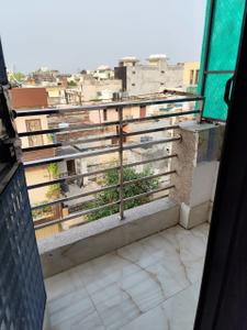Balcony Image of 900 Sq.ft 2 BHK Builder Floor for sale in Vasundhara Ghaziabad for Rs. 5900000