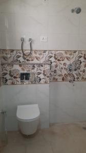 Image of 1350 Sq.ft 3 BHK Apartment / Flat for sale in Sector 11, Gurgaon for Rs. 9950000