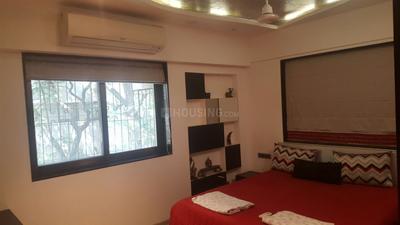 Bedroom Image of 1100 Sq.ft 3 BHK Apartment / Flat for rent in Vile Parle East Mumbai for Rs. 135000
