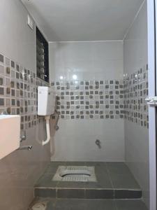 Common Bathroom Image of 484 Sq.ft 1 BHK Apartment / Flat for sale in Agarwal Paramount, Virar West Virar for Rs. 4050000
