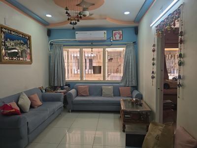 Living Room Image of 972 Sq.ft 2 BHK Apartment / Flat for sale in Paldi Ahmedabad for Rs. 8500000