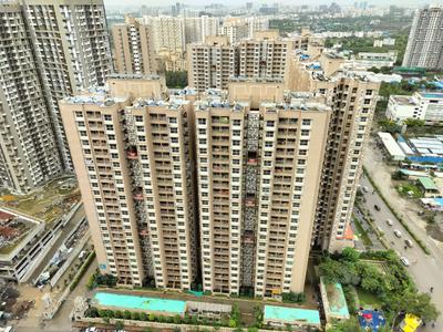 Image of 1600 Sq.ft 4 BHK Apartment / Flat for rent in VTP Aethereus Phase I, Mahalunge, Pune for Rs. 45000