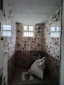 Common Bathroom Image of 1000 Sq.ft 2 BHK Independent House for sale in Poonamallee Chennai for Rs. 5500000
