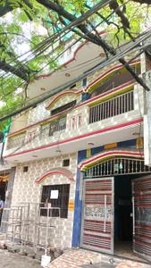 Image of 1250 Sq.ft 2 BHK Builder Floor for rent in Rajajipuram, Lucknow for Rs. 10000