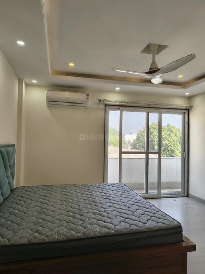 Block E, Sector 26 Bedroom 1