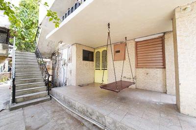 Balcony Image of 2700 Sq.ft 2 BHK Independent House for sale in Navrangpura Ahmedabad for Rs. 45000000