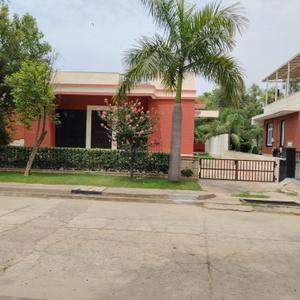 2.5 BHK Semi Furnished Independent House