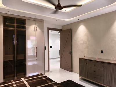 Bedroom Image of 2300 Sq.ft 4.5 BHK Builder Floor for sale in Mayfield Garden Luxury Floors, Mayfield Garden Gurgaon for Rs. 32900000