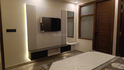 Bedroom Image of 1450 Sq.ft 2 BHK Builder Floor for rent in DLF Phase 4 Gurgaon for Rs. 65000