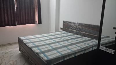 Bedroom Image of 1305 Sq.ft 2 BHK Apartment / Flat for rent in Swagat Queens Land, Sargasan Gandhinagar for Rs. 31000