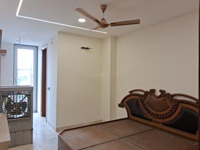 Bedroom Image of 900 Sq.ft 2 BHK Builder Floor for rent in Mansarover Garden New Delhi for Rs. 30000