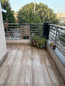 Balcony Image of 1100 Sq.ft 2.5 BHK Apartment / Flat for rent in Shiva Apartment, Sector 4 Rohini New Delhi for Rs. 30000