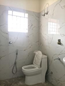 Common Bathroom Image of 1000 Sq.ft 2 BHK Apartment / Flat for rent in C V Raman Nagar Bengaluru for Rs. 50003