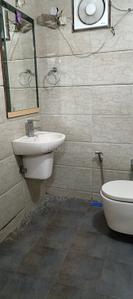 Image of 680 Sq.ft 1 RK Independent House for rent in Safdarjung Enclave, New Delhi for Rs. 25000