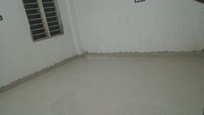 Bedroom Image of 1000 Sq.ft 3 BHK Builder Floor for rent in Govind Nagar Lucknow for Rs. 8000