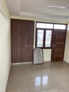 Bedroom Image of 1850 Sq.ft 3.5 BHK Apartment / Flat for rent in Swagatam Apartments, Sector 62 Noida for Rs. 31500