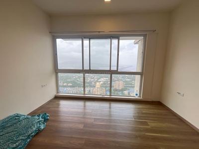 Bedroom Image of 1100 Sq.ft 2 BHK Apartment / Flat for rent in L And T Crescent Bay, Parel Mumbai for Rs. 145000