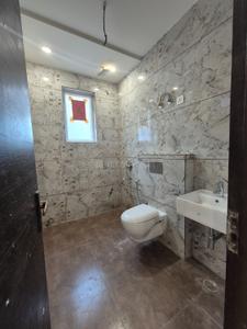 Image of 1250 Sq.ft 3 BHK Builder Floor for rent in Ramesh Nagar, New Delhi for Rs. 55000