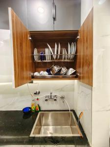 Kitchen Image of 900 Sq.ft 2 BHK Apartment / Flat for rent in Lajpat Nagar New Delhi for Rs. 80000