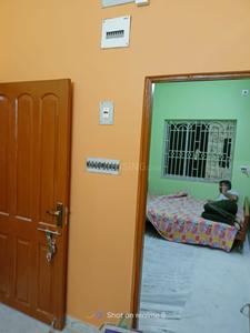 Hall Image of 430 Sq.ft 1 BHK Builder Floor for rent in Birati Kolkata for Rs. 6300