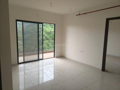 Hall Image of 1050 Sq.ft 2 BHK Apartment / Flat for sale in Shapoorji Vanaha, Bavdhan Pune for Rs. 10000000