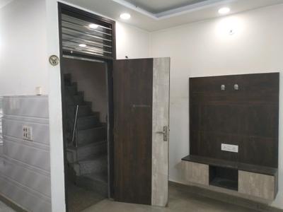 Living Room Image of 450 Sq.ft 1 BHK Builder Floor for rent in Shalimar Bagh New Delhi for Rs. 15000